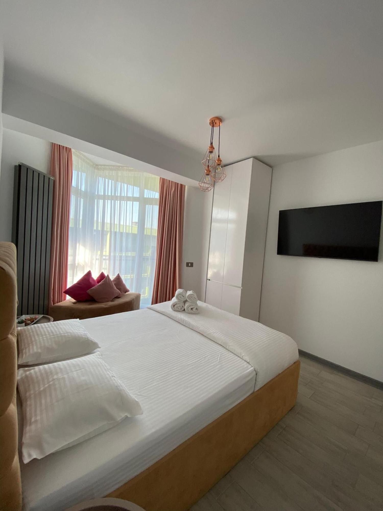 IAKO PREMIUM APARTAMENT- Alezzi Beach Năvodari Exterior foto